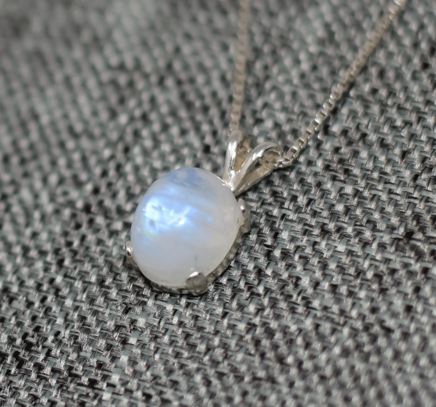 Moonstone necklace, tiny crystal necklace, dainty and delicate jewelry,  simple gold necklace, everyday necklace, thin gold chain,